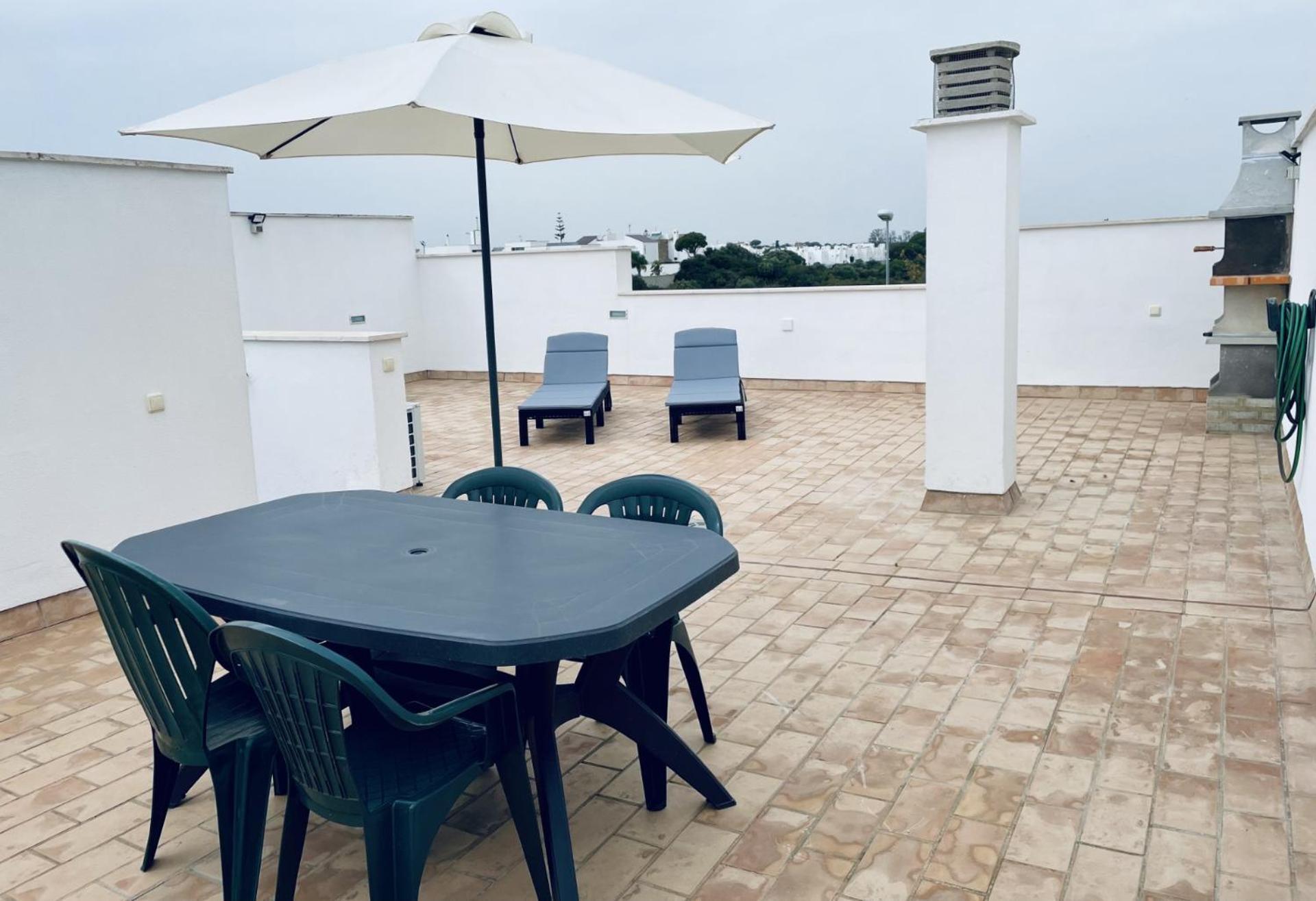 Atico Premium Conil Con 2 Terrazas, Parking, Piscina, Aire Ac Y Wifi -Solo Familias Y Parejas- Lejlighed Conil De La Frontera Eksteriør billede
